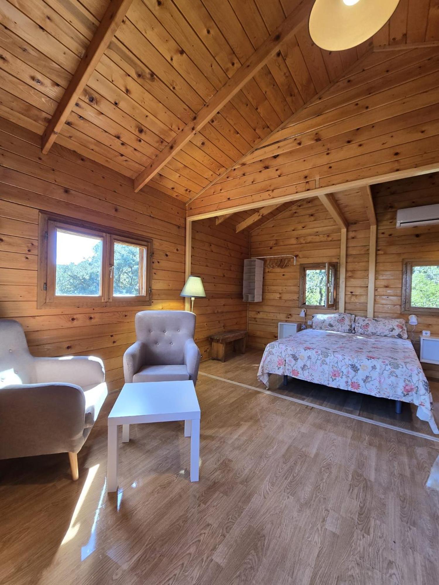 Nuevo Ecolodge Cabaneros Retuerta de Bullaque Buitenkant foto
